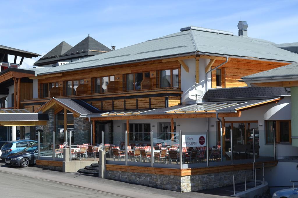 Hotel Nassfeld 조넨알페 나스펠트 외부 사진